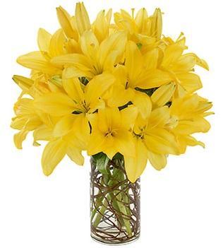 Yellow Lily Bouquet